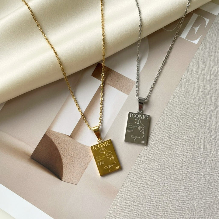 ICONIC Pendant Necklace - Gold - Image 3